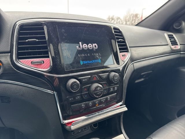 Used 2021 Jeep Grand Cherokee Limited image 12