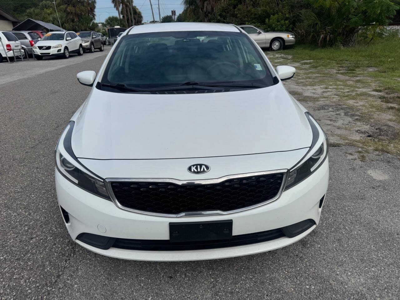 Used 2017 Kia Forte LX w/ LX Popular Package FWD image 7