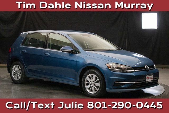 Used 2018 Volkswagen Golf S image 1