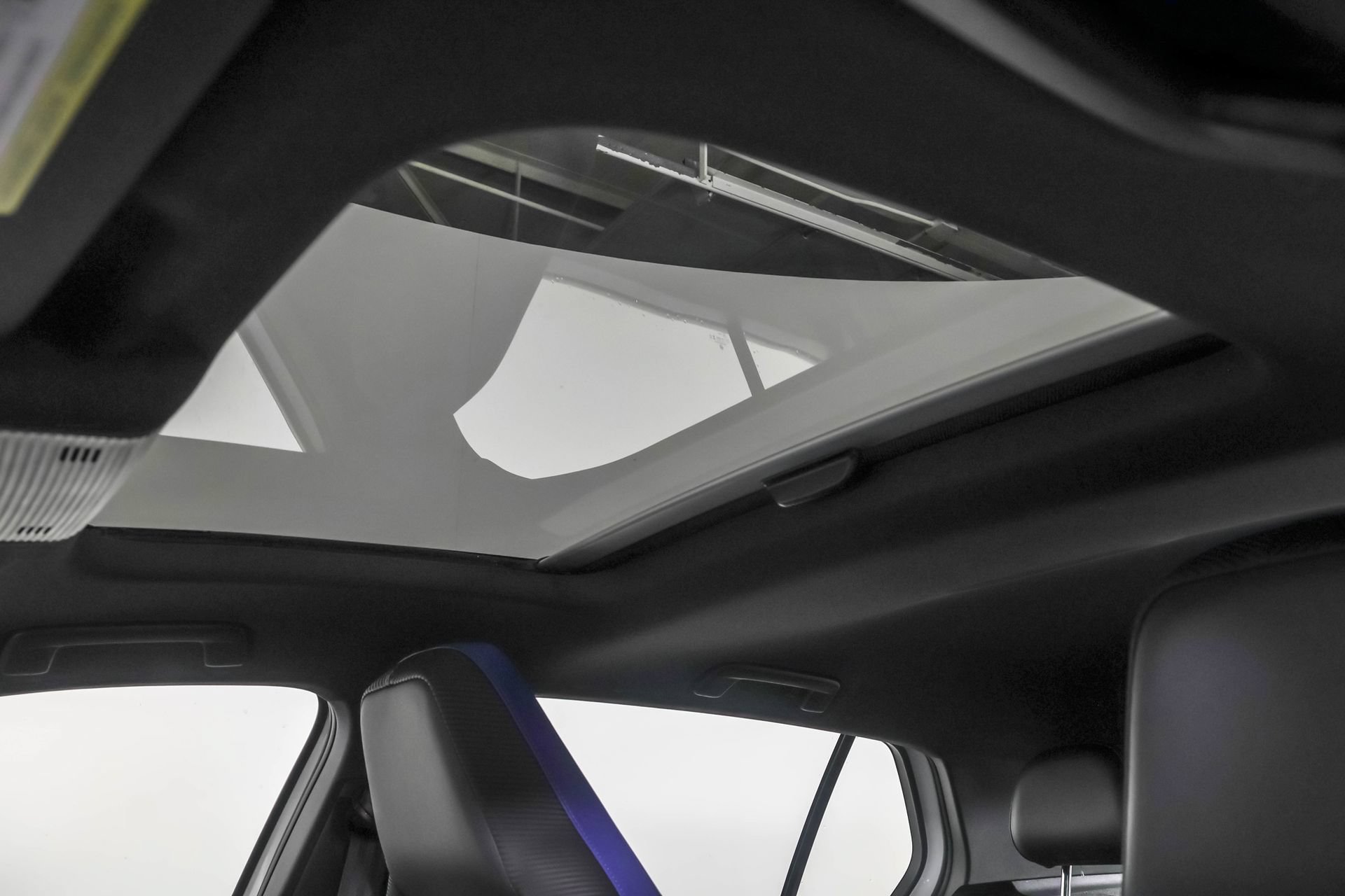 New 2026 Volkswagen Golf AWD/4WD image 32