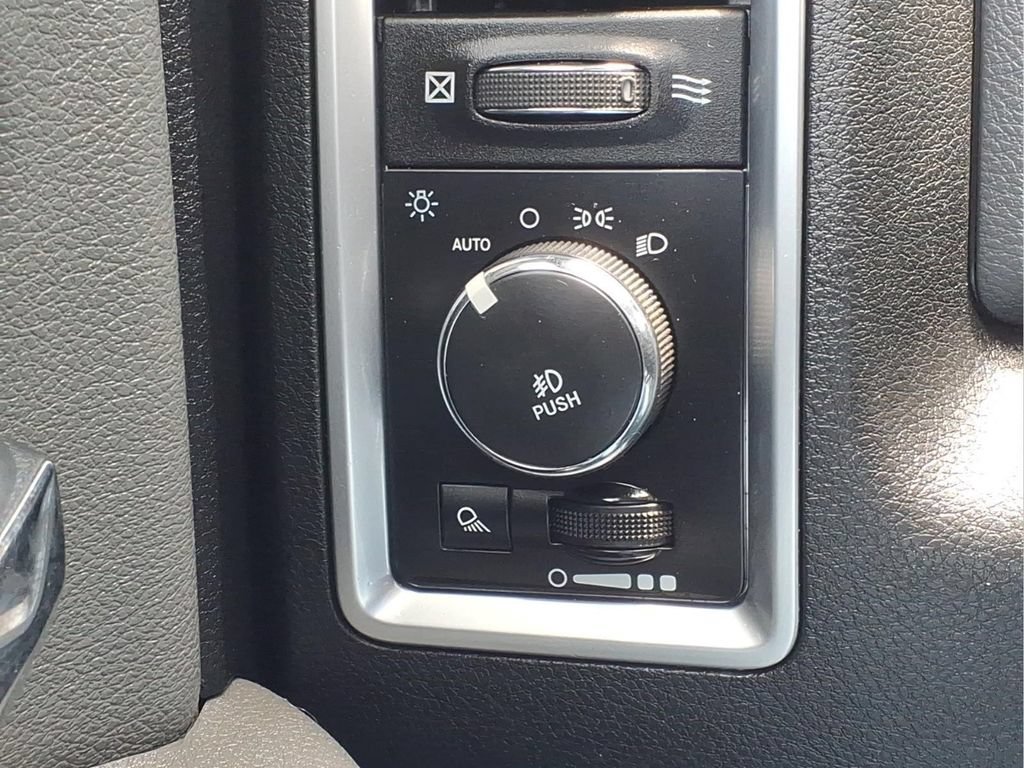 Used 2016 RAM 1500 Lone Star RWD image 22