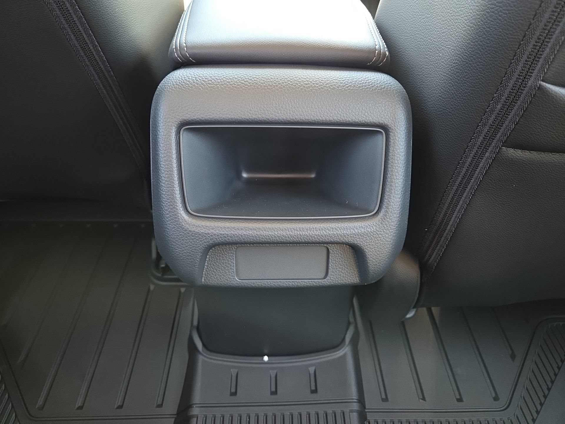 New 2027 Honda HR-V EX-L image 35