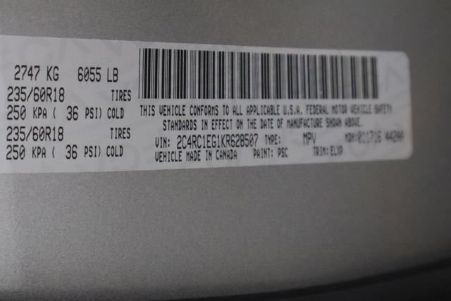 Used 2019 Chrysler Pacifica Touring-L Plus w/ Advanced Safetytec Group FWD image 41