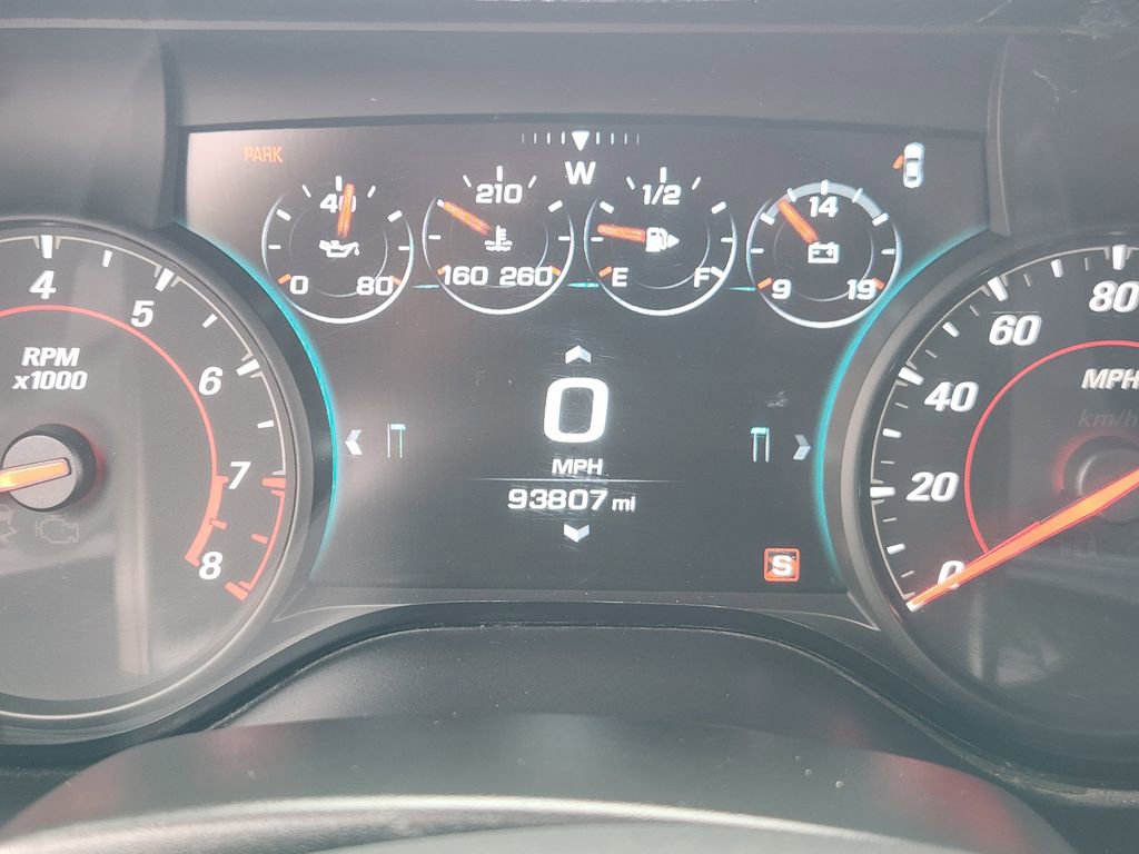 Used 2016 Chevrolet Camaro LT RWD image 14