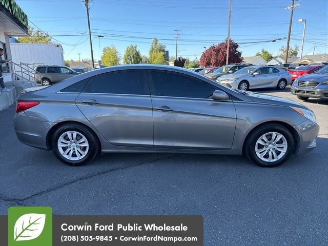 Used 2012 Hyundai Sonata GLS FWD image 4