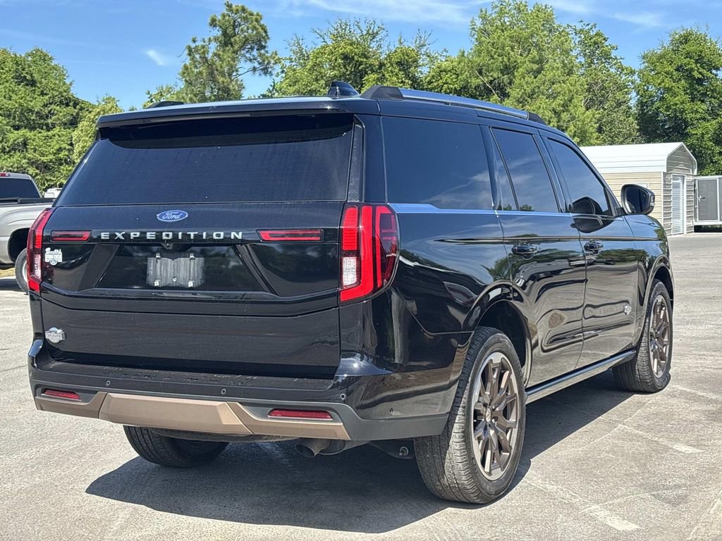 Used 2025 Ford Expedition King Ranch AWD/4WD image 5