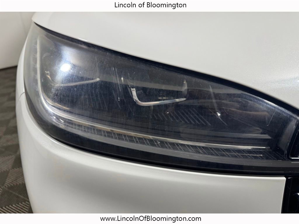 Used 2025 Lincoln Aviator Reserve w/ Equipment Group 201A AWD/4WD image 13