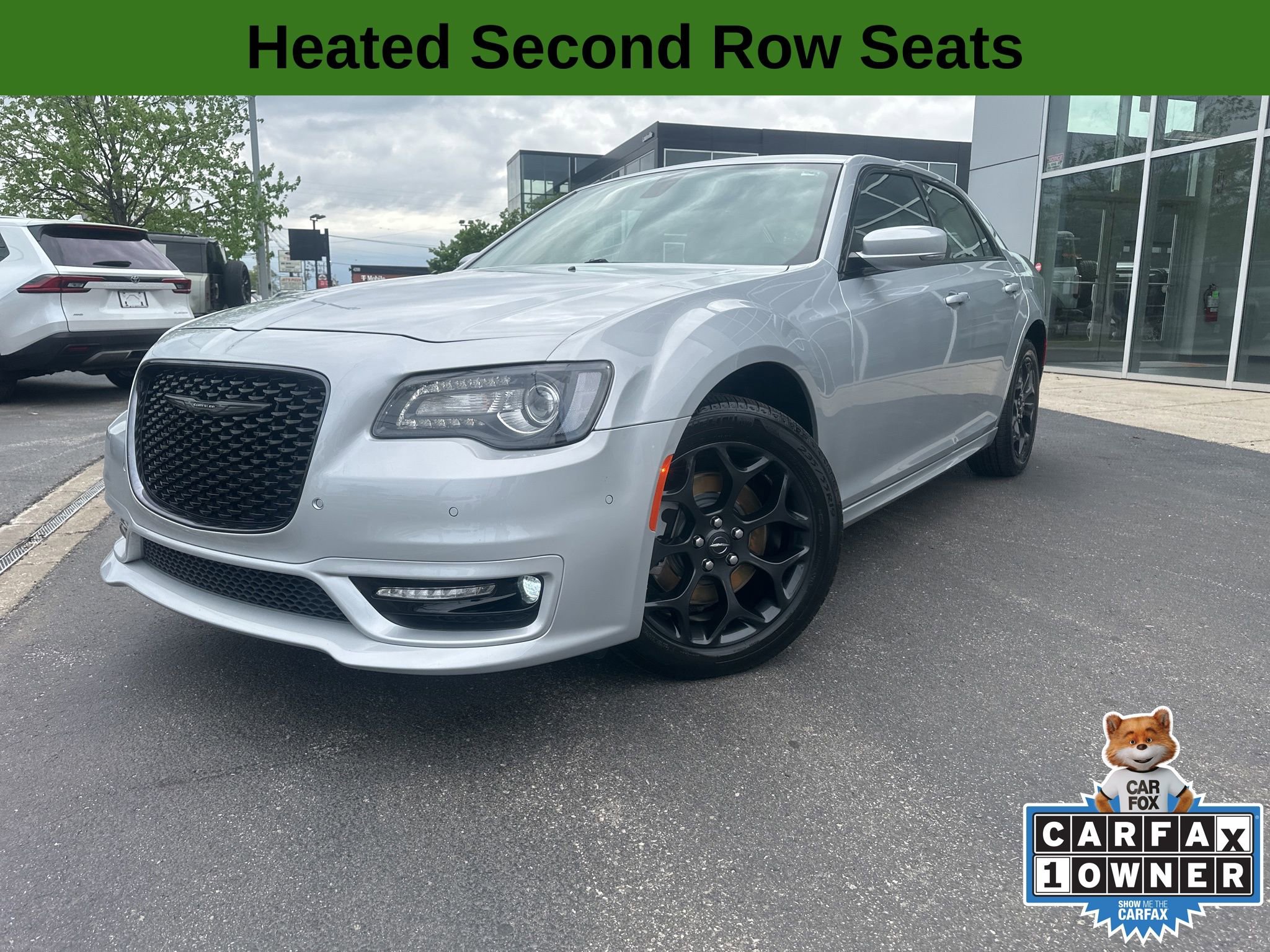 Used 2023 Chrysler 300 Touring L w/ Comfort Group