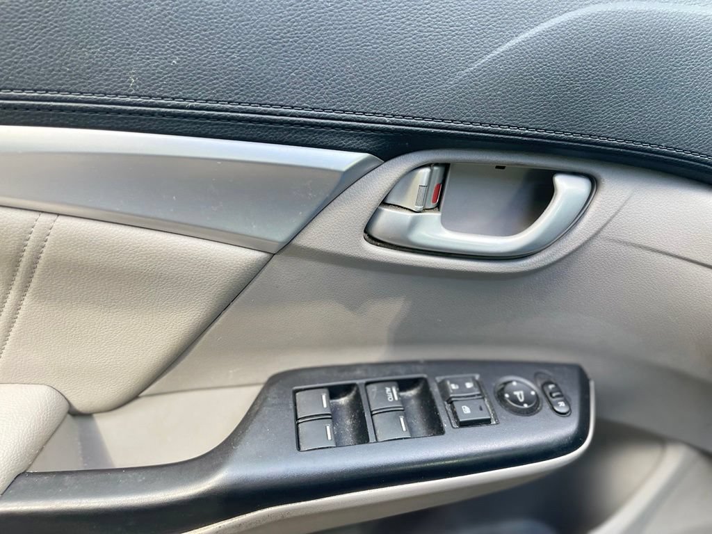 Used 2014 Honda Civic EX-L image 9
