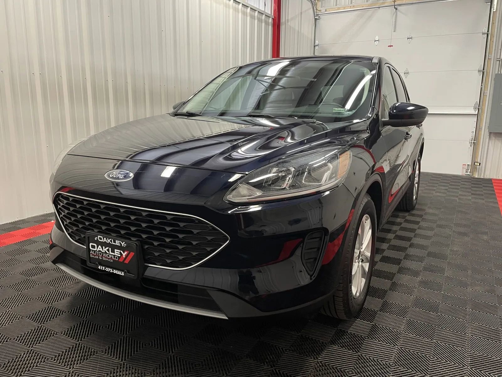 Used 2021 Ford Escape SE image 9