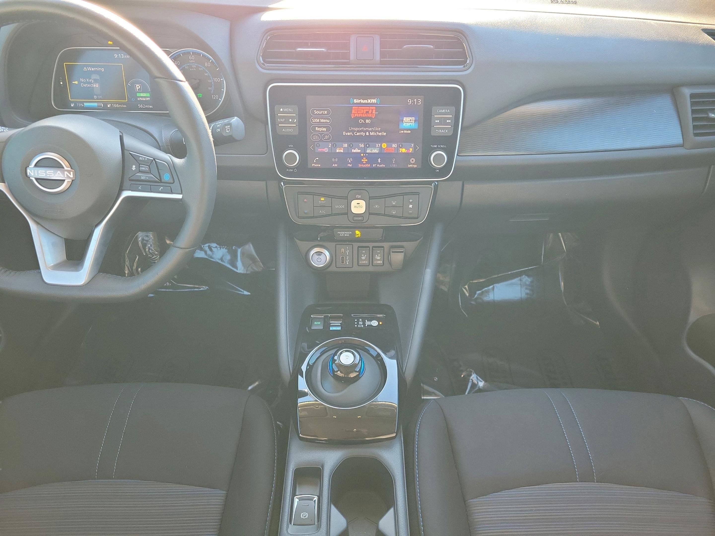 Certified 2024 Nissan Leaf SV Plus image 13