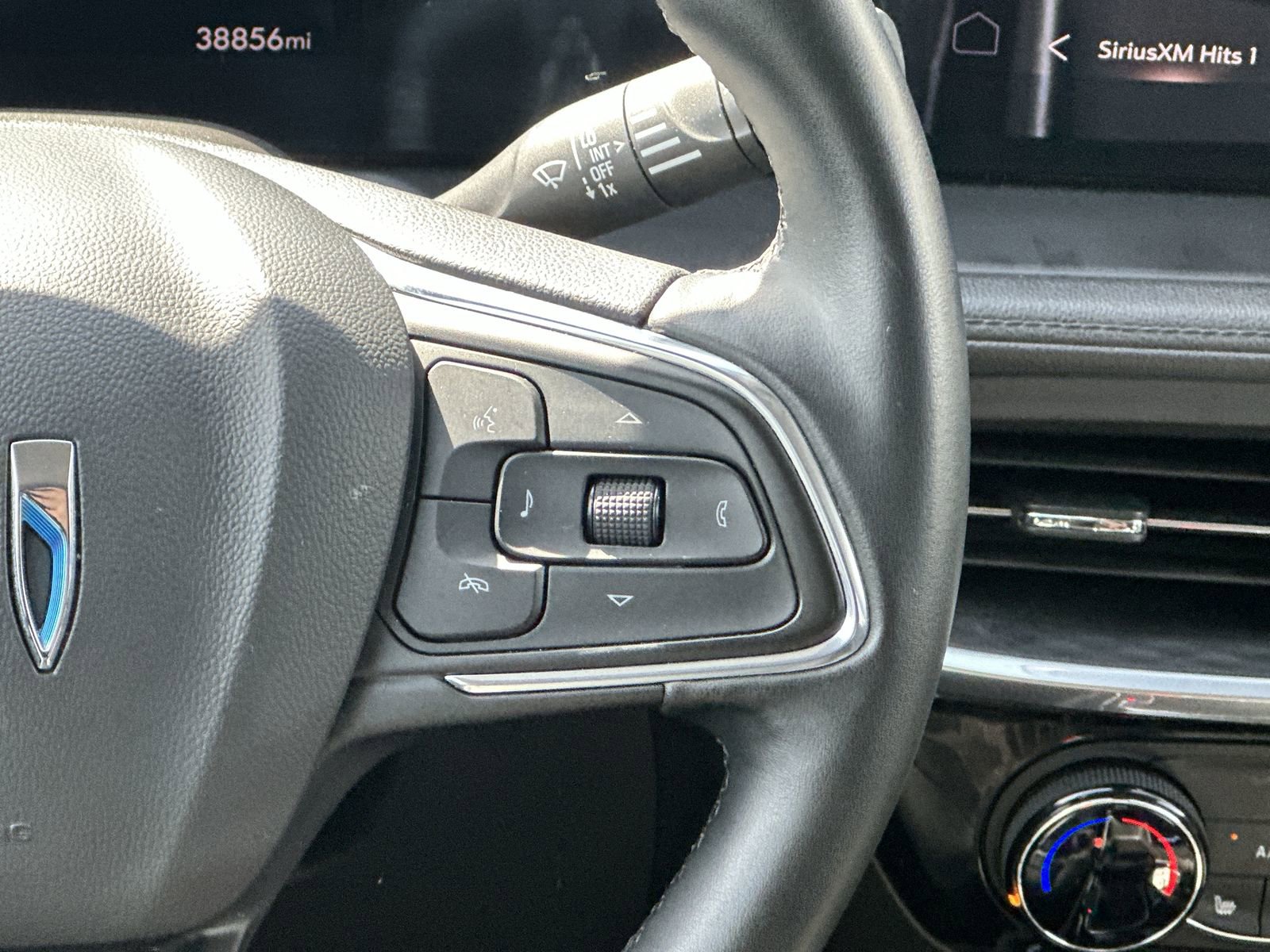 Used 2024 Buick Encore GX Sport Touring w/ Comfort Package FWD image 21