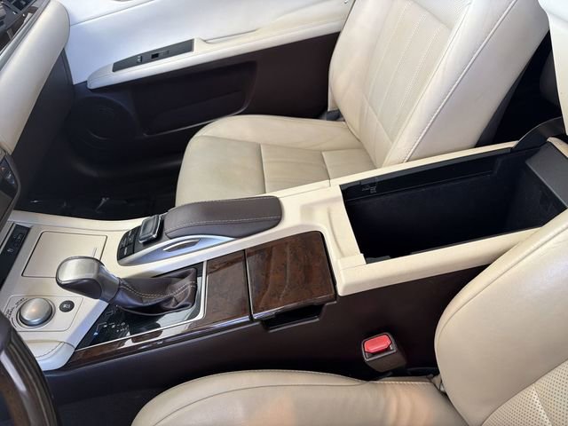 Used 2016 Lexus ES 350 w/ Luxury Package w/Wood Trim image 24