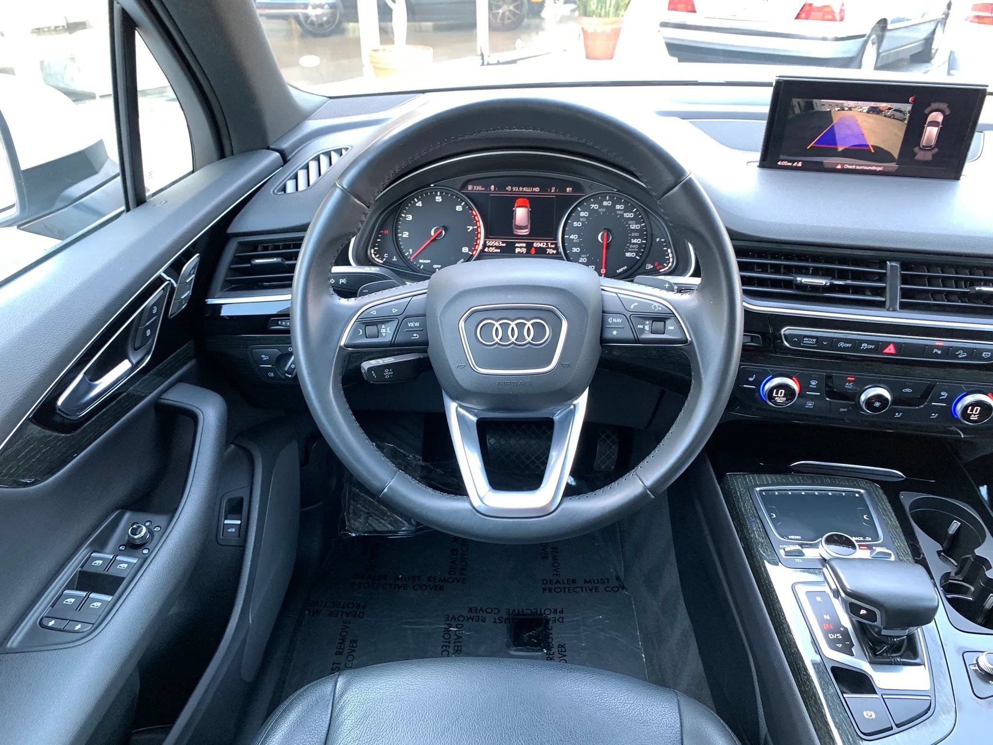 Used 2019 Audi Q7 3.0T Premium w/ Towing Package AWD/4WD image 11
