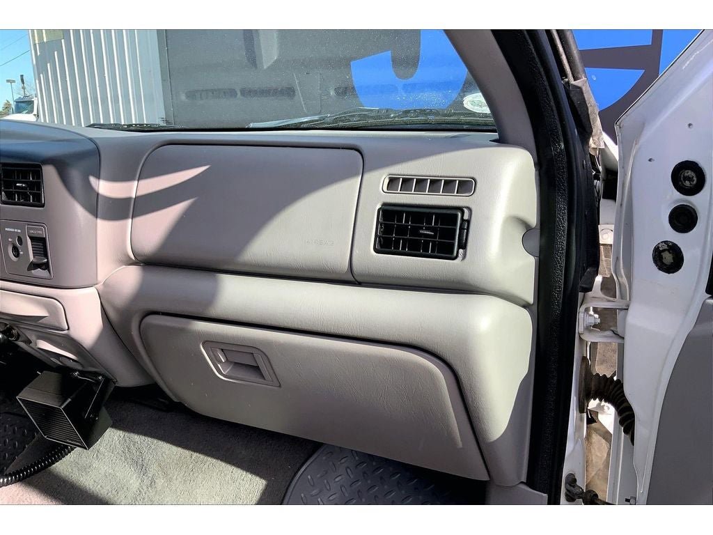 Used 2001 Ford F250 Lariat AWD/4WD image 18