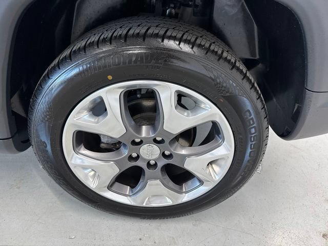 Used 2020 Jeep Compass Limited AWD/4WD image 7