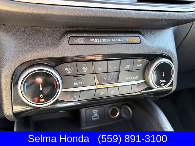 Used 2022 Ford Escape SE w/ SE Sport Appearance Package AWD/4WD image 21