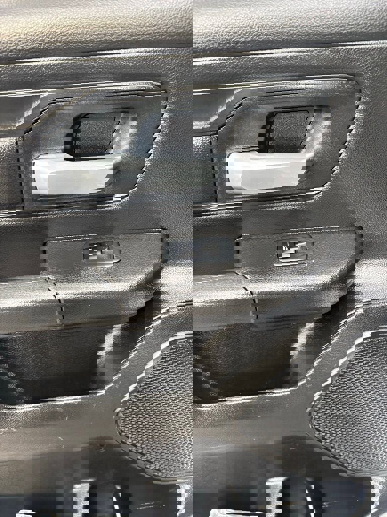 Used 2024 RAM 1500 Tradesman image 17