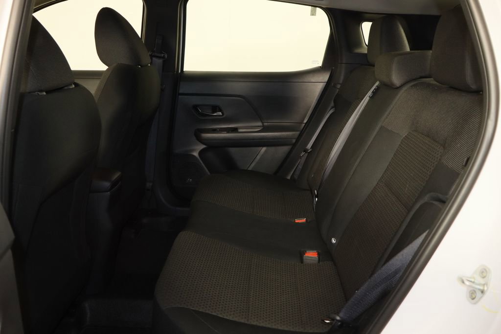 Used 2025 Nissan Kicks S image 17