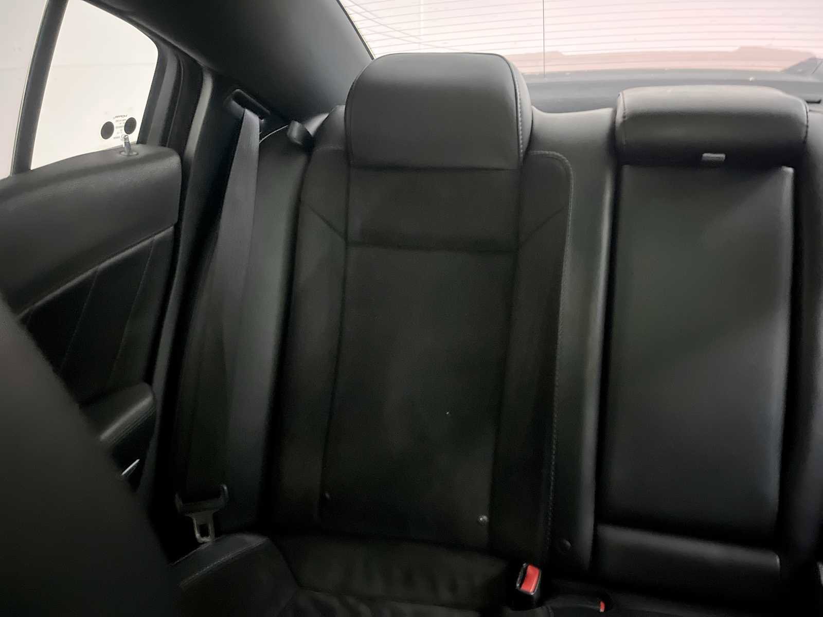 Used 2018 Dodge Charger R/T Scat Pack w/ Dynamics Package RWD image 12