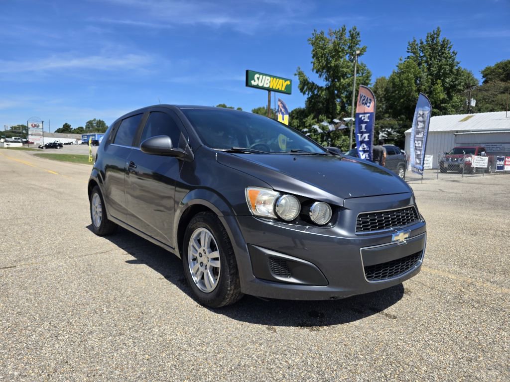 Used 2013 Chevrolet Sonic LT image 3