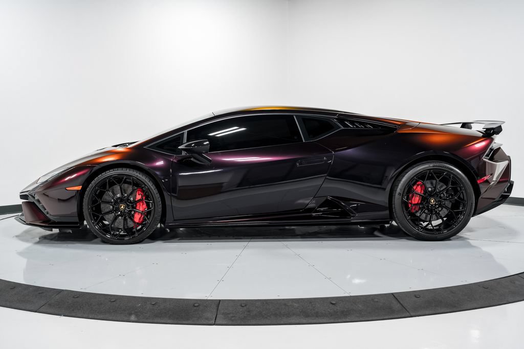 Used 2024 Lamborghini Huracan Tecnica RWD image 6