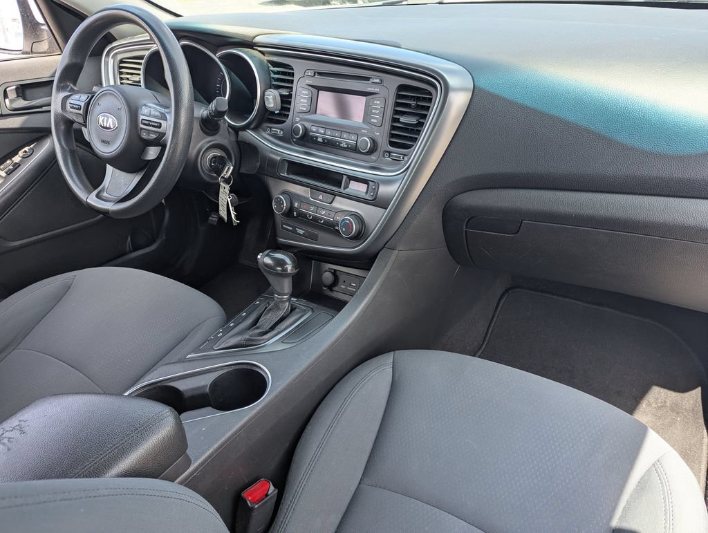 Used 2015 Kia Optima LX FWD image 28