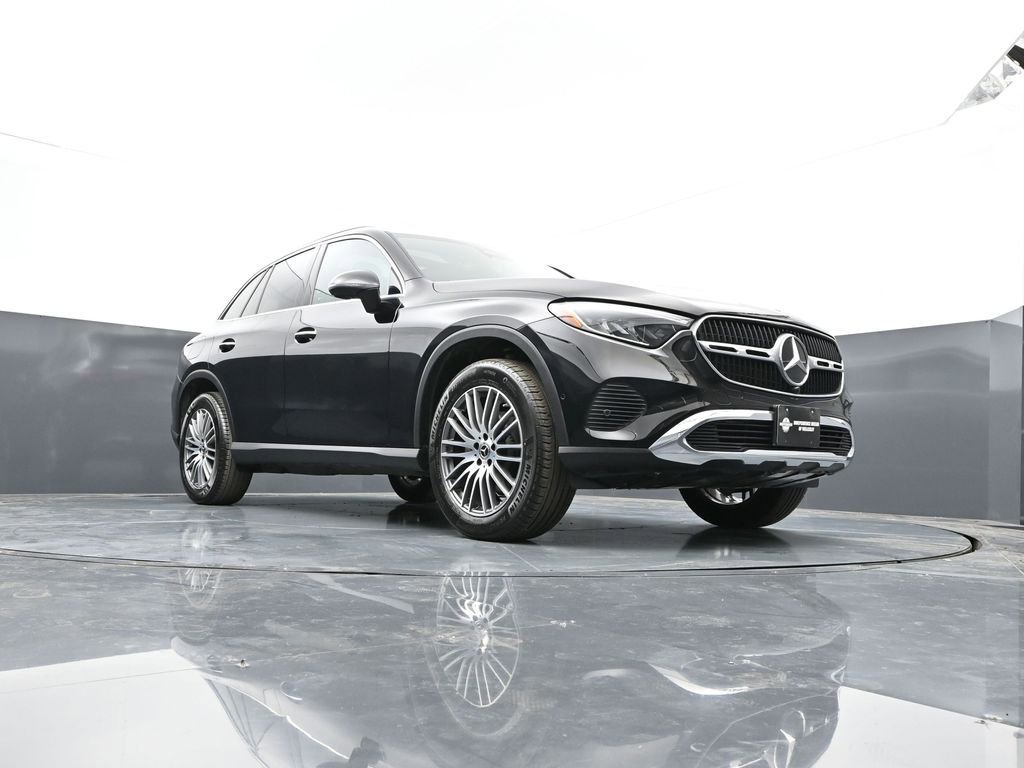 Used 2026 Mercedes-Benz GLC 300 4MATIC image 50