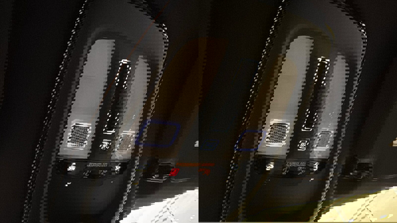 New 2026 Volvo XC90 B6 Ultra w/ Protection Package Premier image 19