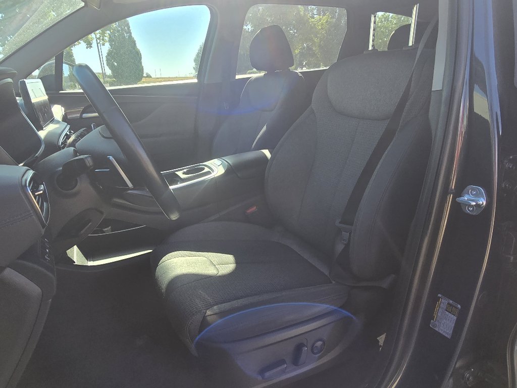 Used 2023 Hyundai Santa Fe SEL FWD image 13