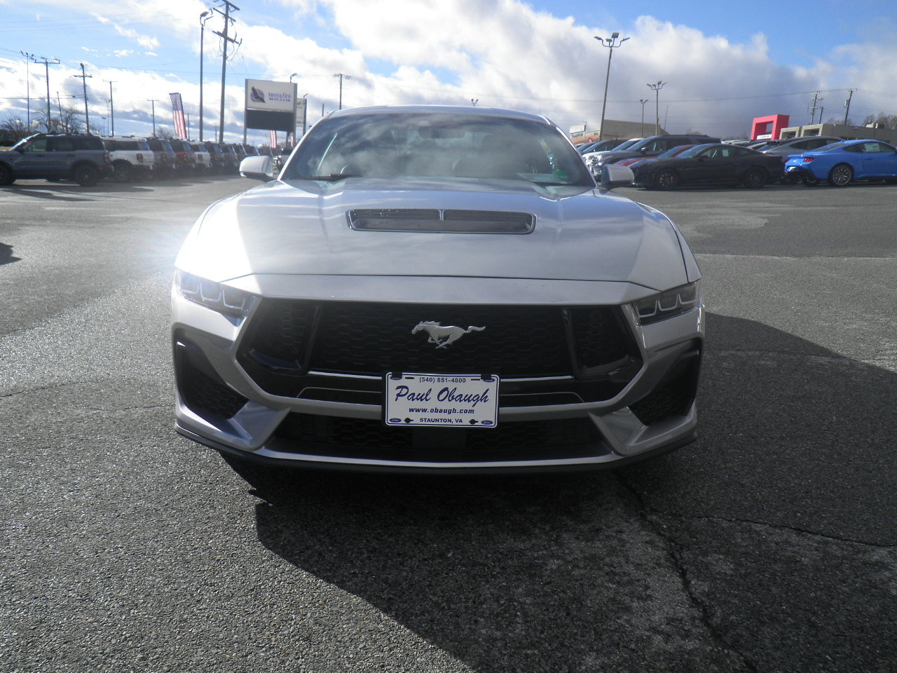 Used 2024 Ford Mustang GT Premium image 2