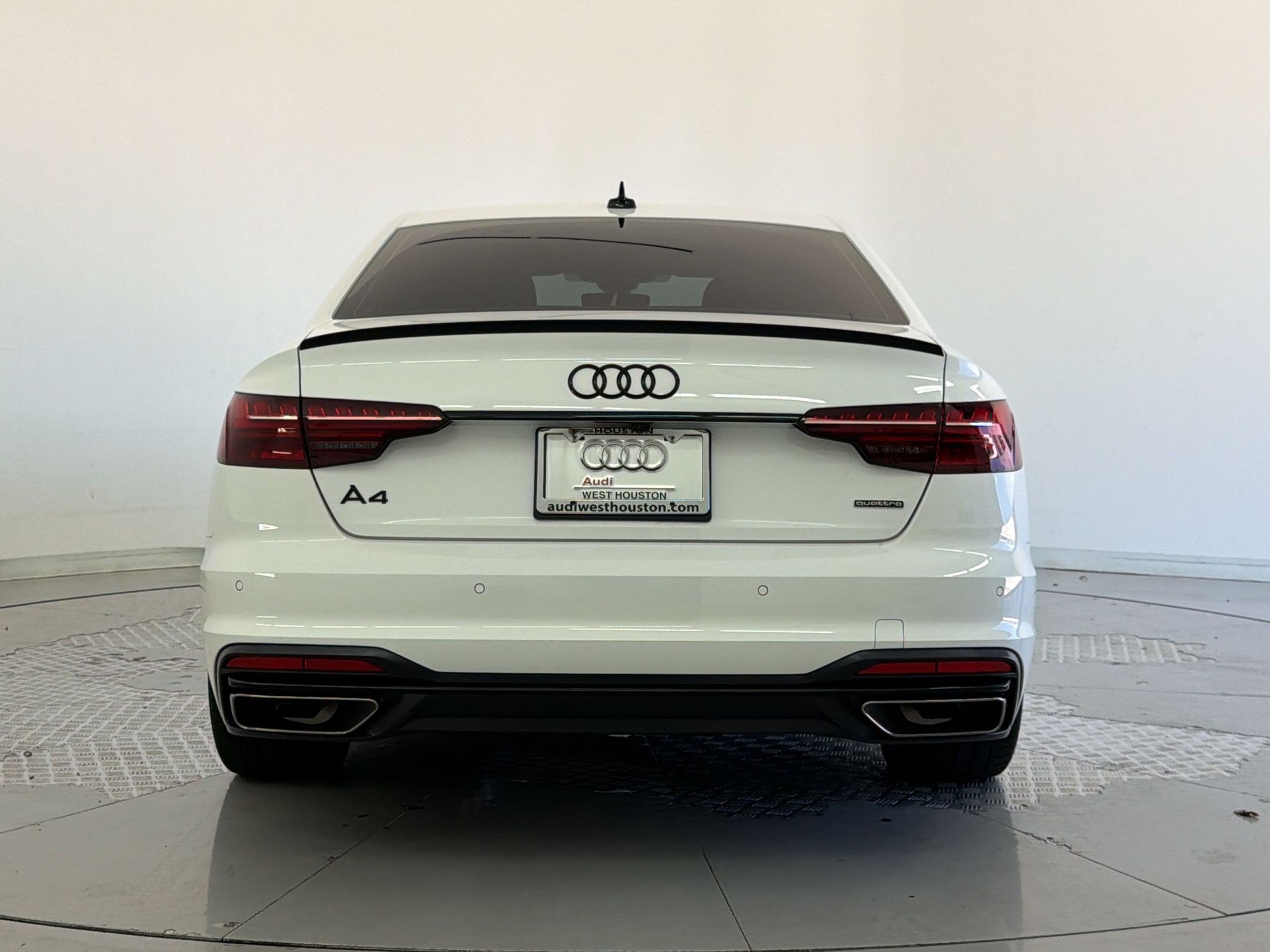 Used 2023 Audi A4 2.0T Premium Plus w/ Premium Plus Package AWD/4WD image 10