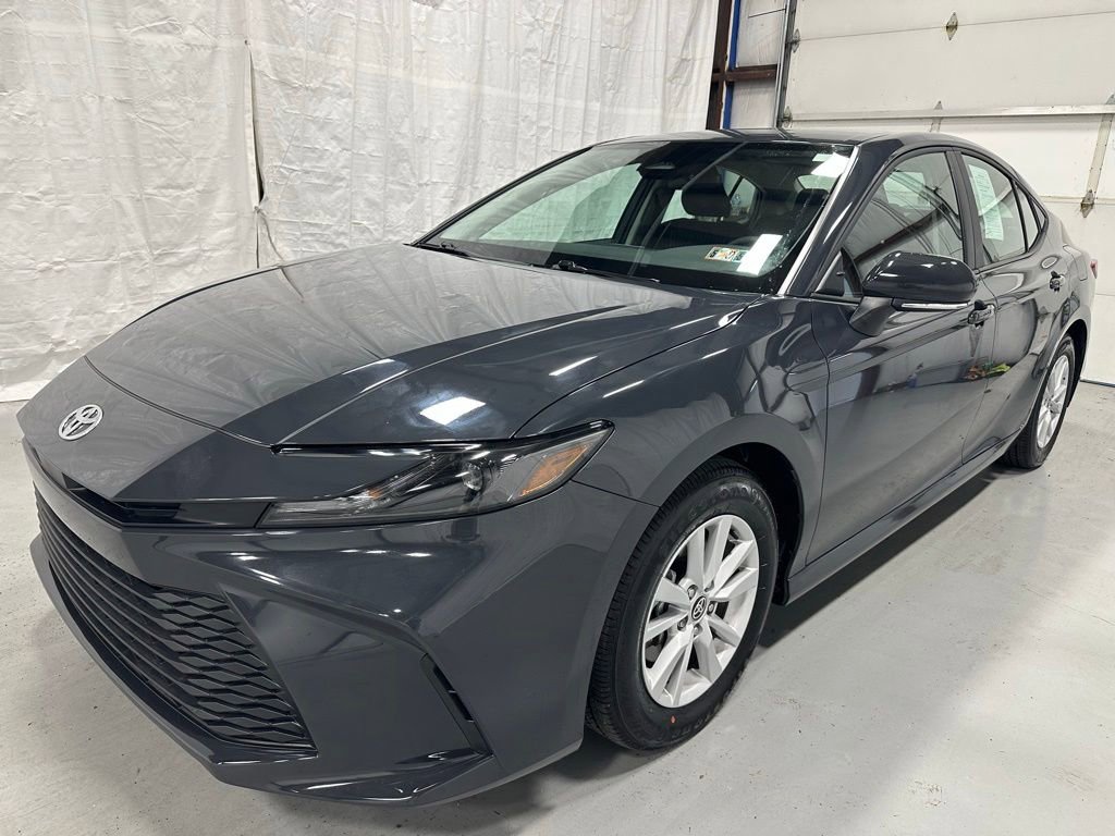 Used 2026 Toyota Camry LE FWD image 3