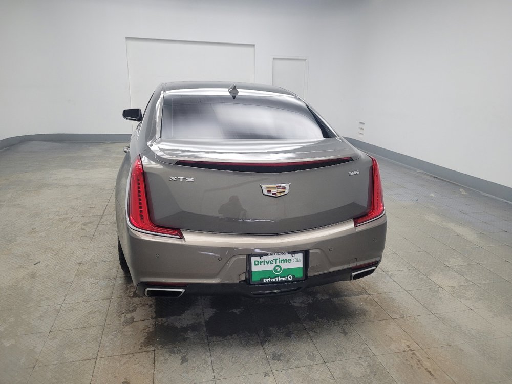 Used 2019 Cadillac XTS Luxury image 6