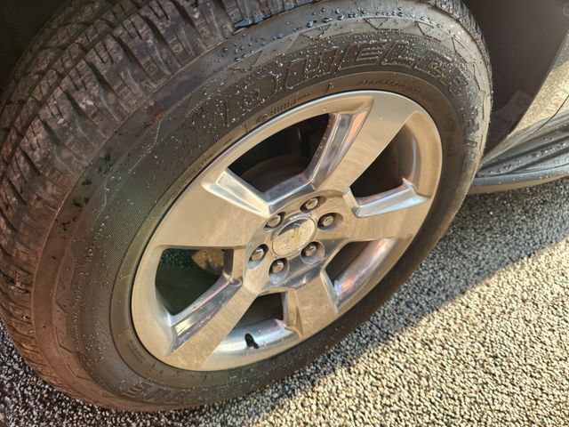 Used 2020 Chevrolet Tahoe LT w/ Luxury Package RWD image 10