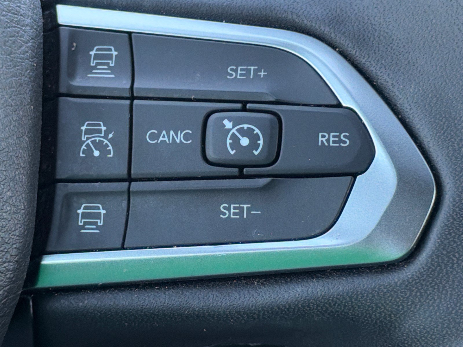 Used 2024 Jeep Compass Limited AWD/4WD image 27