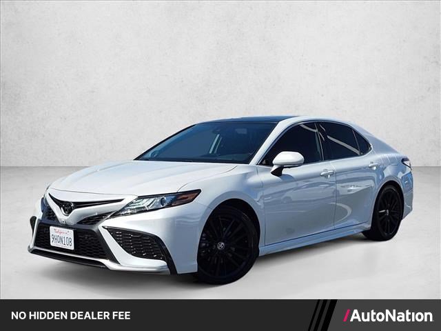 Used 2024 Toyota Camry XSE w/ Navigation Package FWD image 1