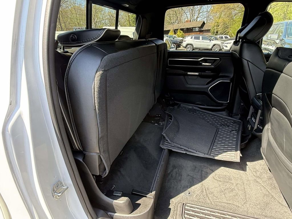 Used 2023 RAM 1500 Laramie image 10