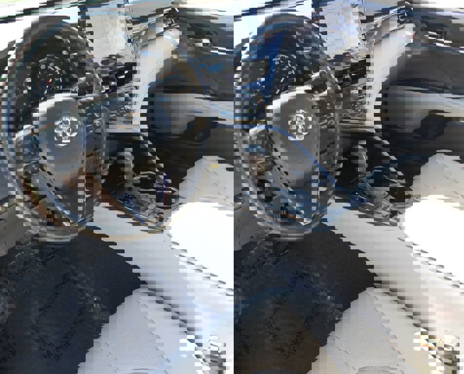 Used 2024 Toyota Camry XSE image 13