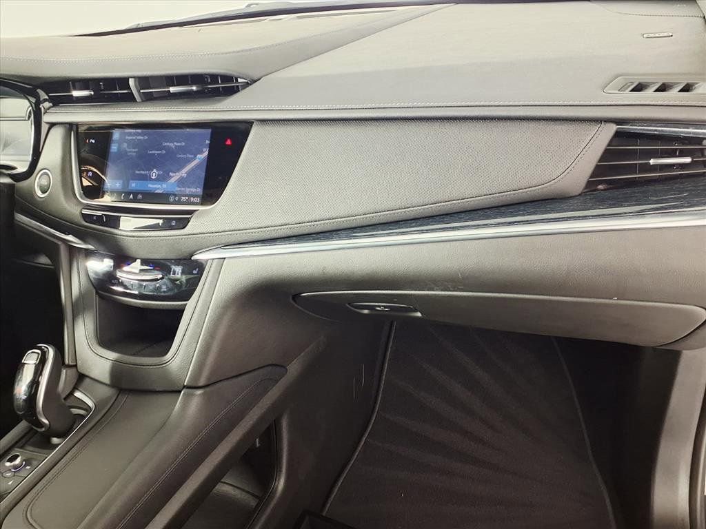 Certified 2025 Cadillac XT5 Premium Luxury FWD image 22