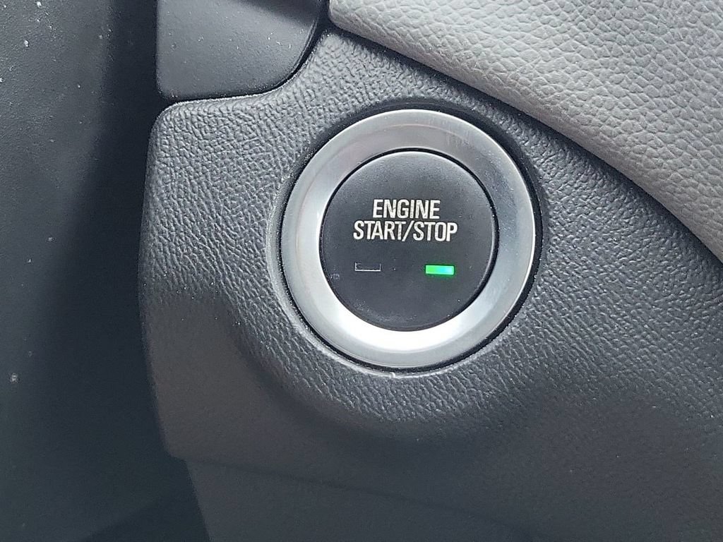 Used 2020 Chevrolet Equinox LS AWD/4WD image 22