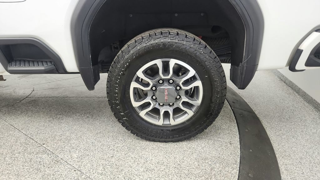 Used 2021 GMC Sierra 2500 AT4 AWD/4WD image 13
