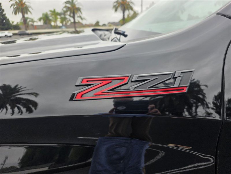 Used 2020 Chevrolet Silverado 1500 LT Trail Boss w/ Midnight Edition AWD/4WD image 7
