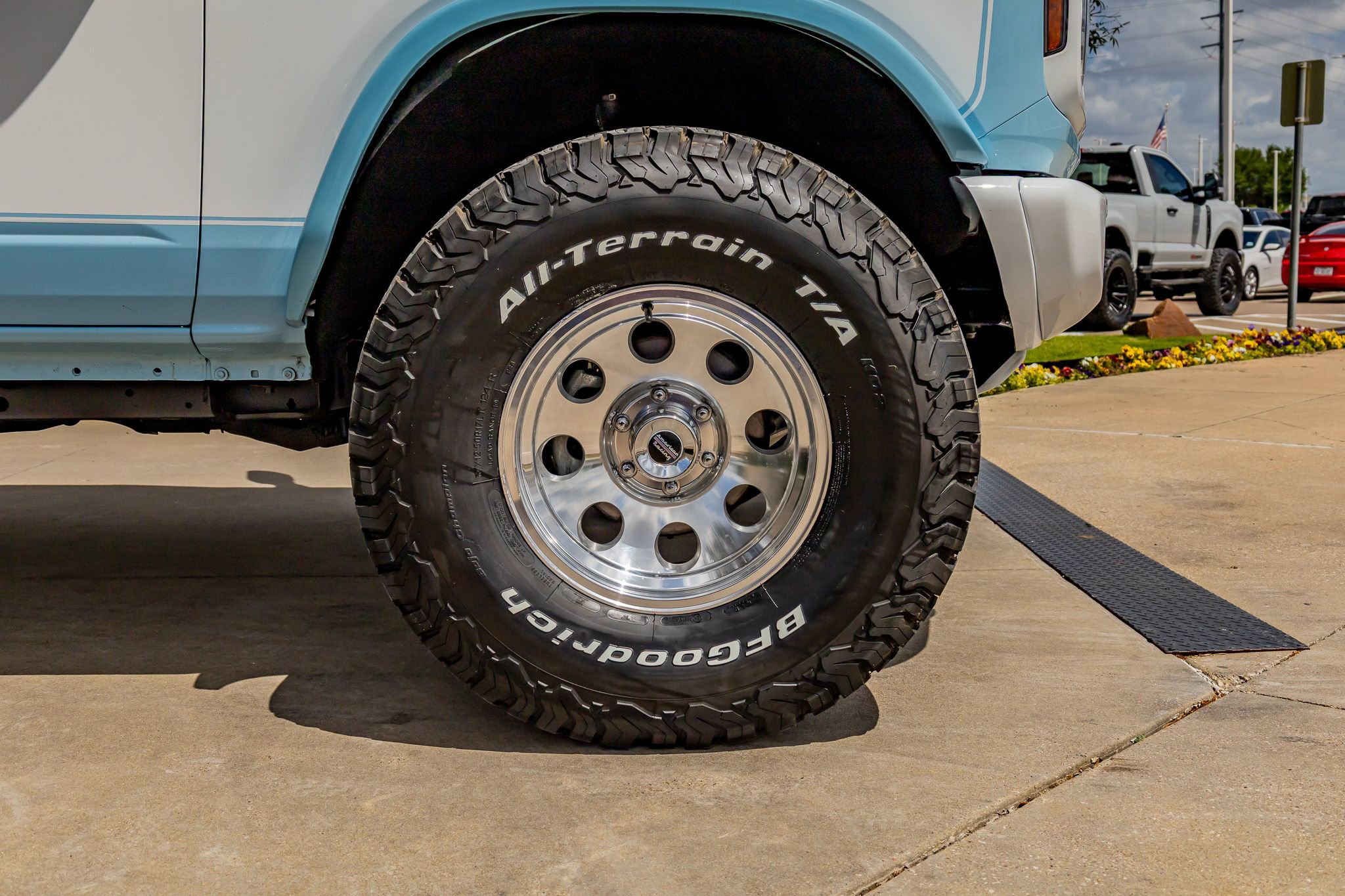 Used 2025 Ford Bronco Heritage Edition image 12