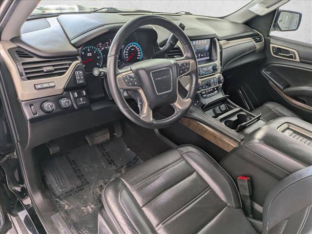 Used 2018 GMC Yukon XL Denali w/ Denali Ultimate Package AWD/4WD image 10