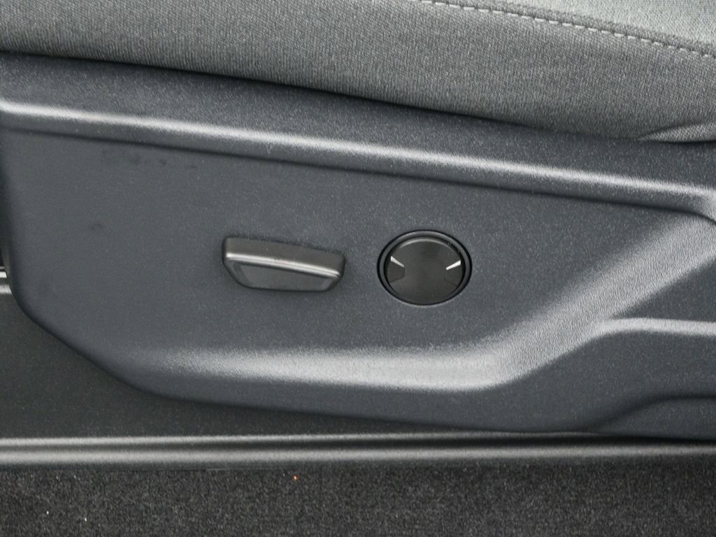 New 2026 Ford F250 XLT w/ FX4 Off-Road Package image 11