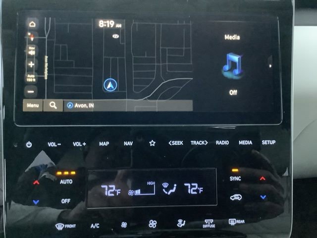 Used 2023 Hyundai Tucson Limited image 32