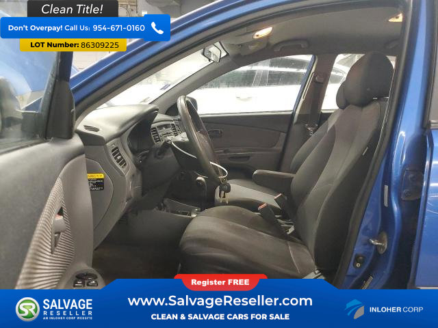 Used 2009 Kia Rio LX w/ PWR Pkg image 9