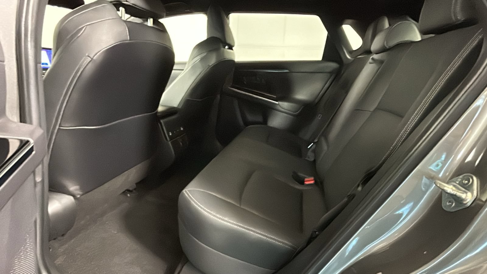 Used 2023 Subaru Solterra AWD image 27