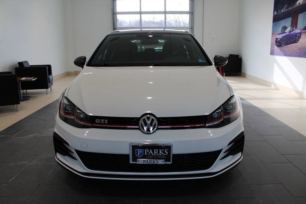 Used 2018 Volkswagen GTI SE image 12